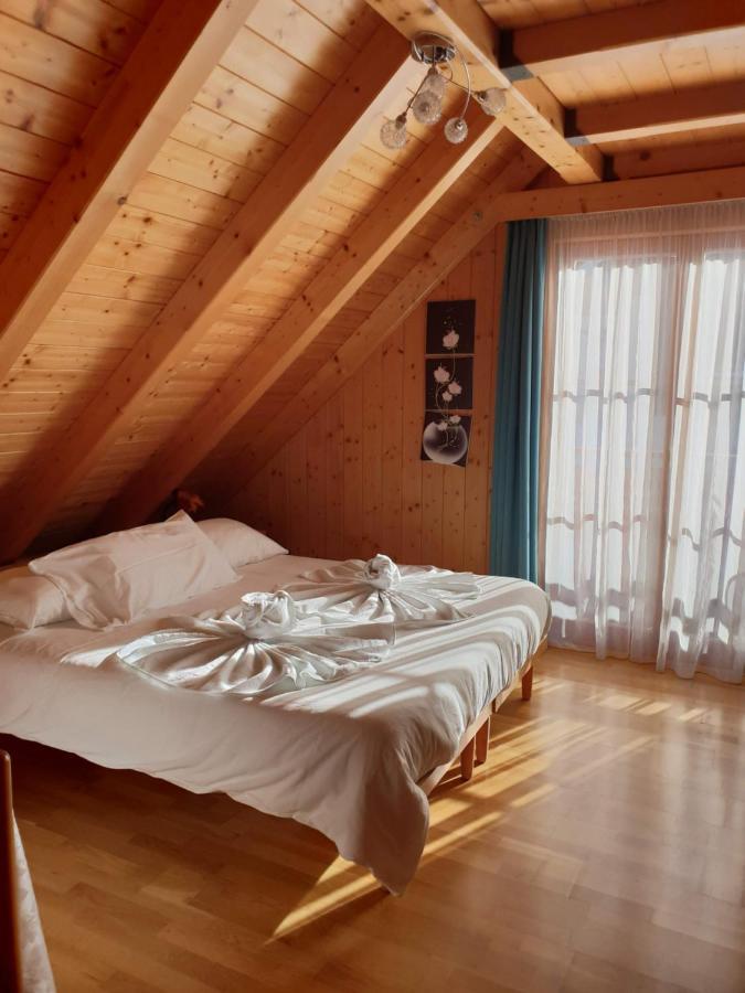 Al Sentiero Di Charly Bed & Breakfast Tarvisio Ngoại thất bức ảnh